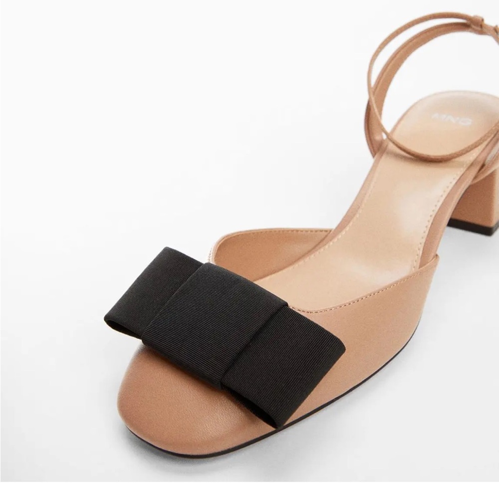 Mango Bow Heel sz 6.5